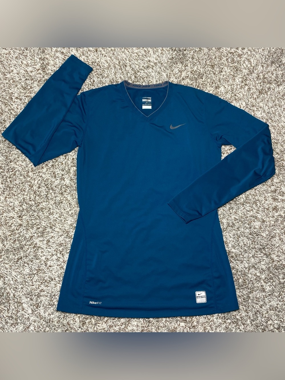 NIKE Pro Fitted Blue Long Sleeve Lightweight Athletic Size Medium